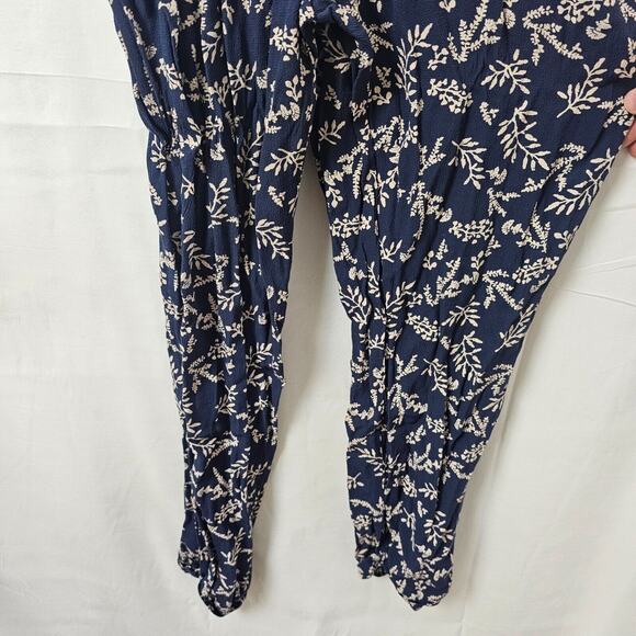 Lucky Brand Womens Floral Blue Jumpsuit Romper Sleeveless Halter Size XS Pocket - Picture 2 of 13